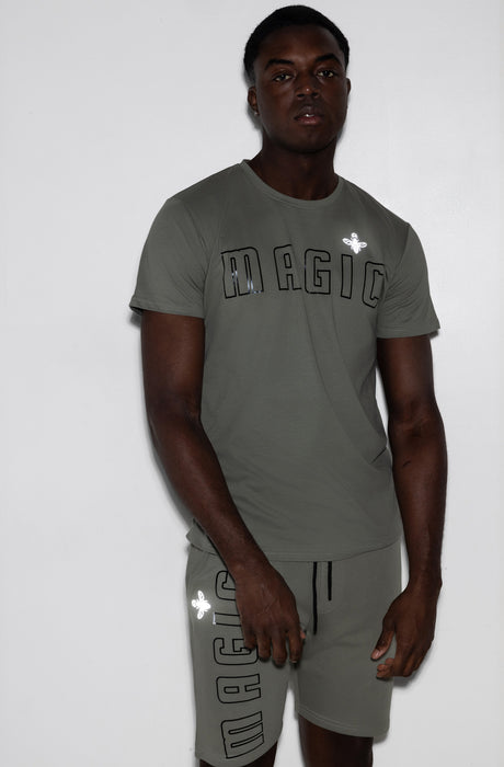 Camiseta con cinta en relieve MagicBee - Blanco