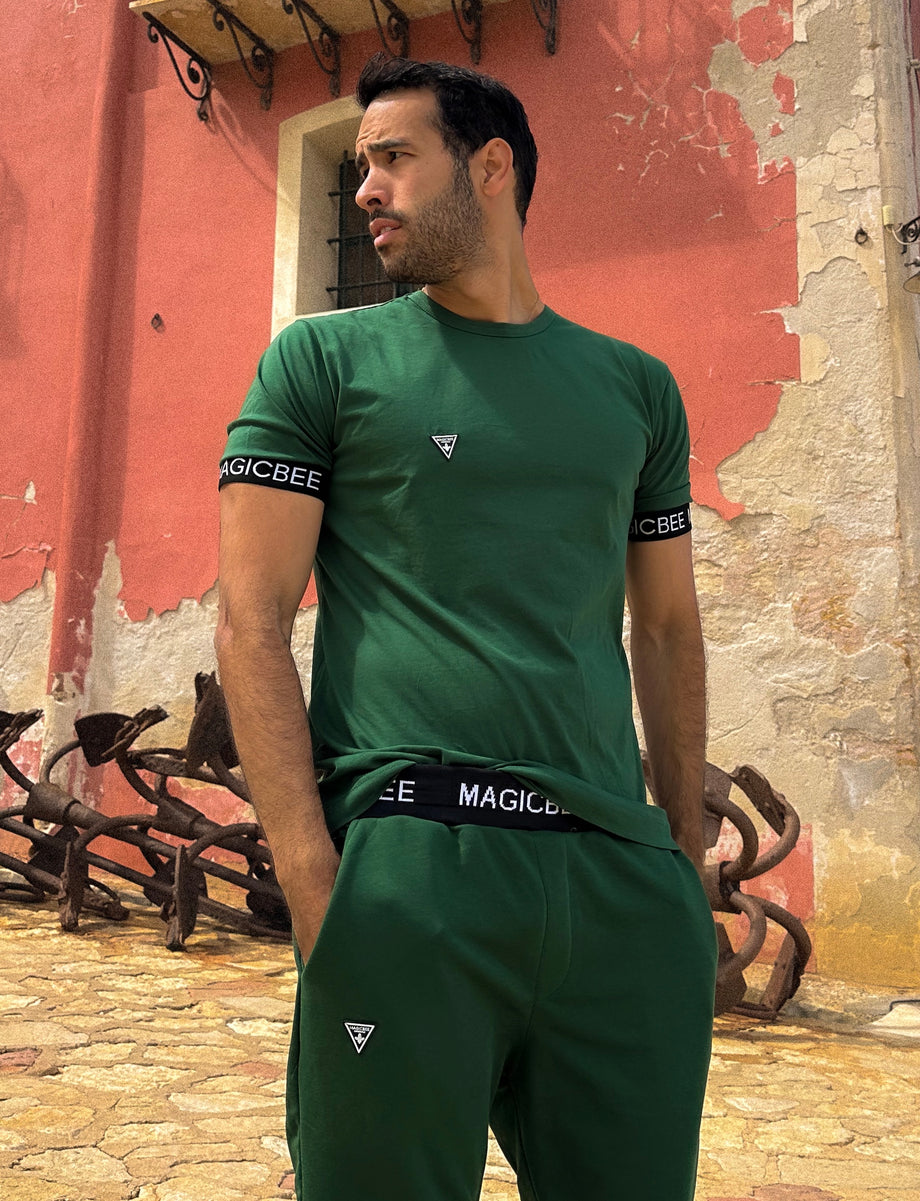 MagicBee Elastic Tee - Dark Green