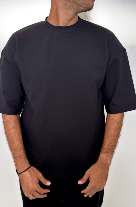 MagicBee Oversize Punto Di Roma Tee - Black