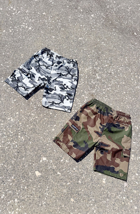 MagicBee Cargo Camo Shorts - Khaki