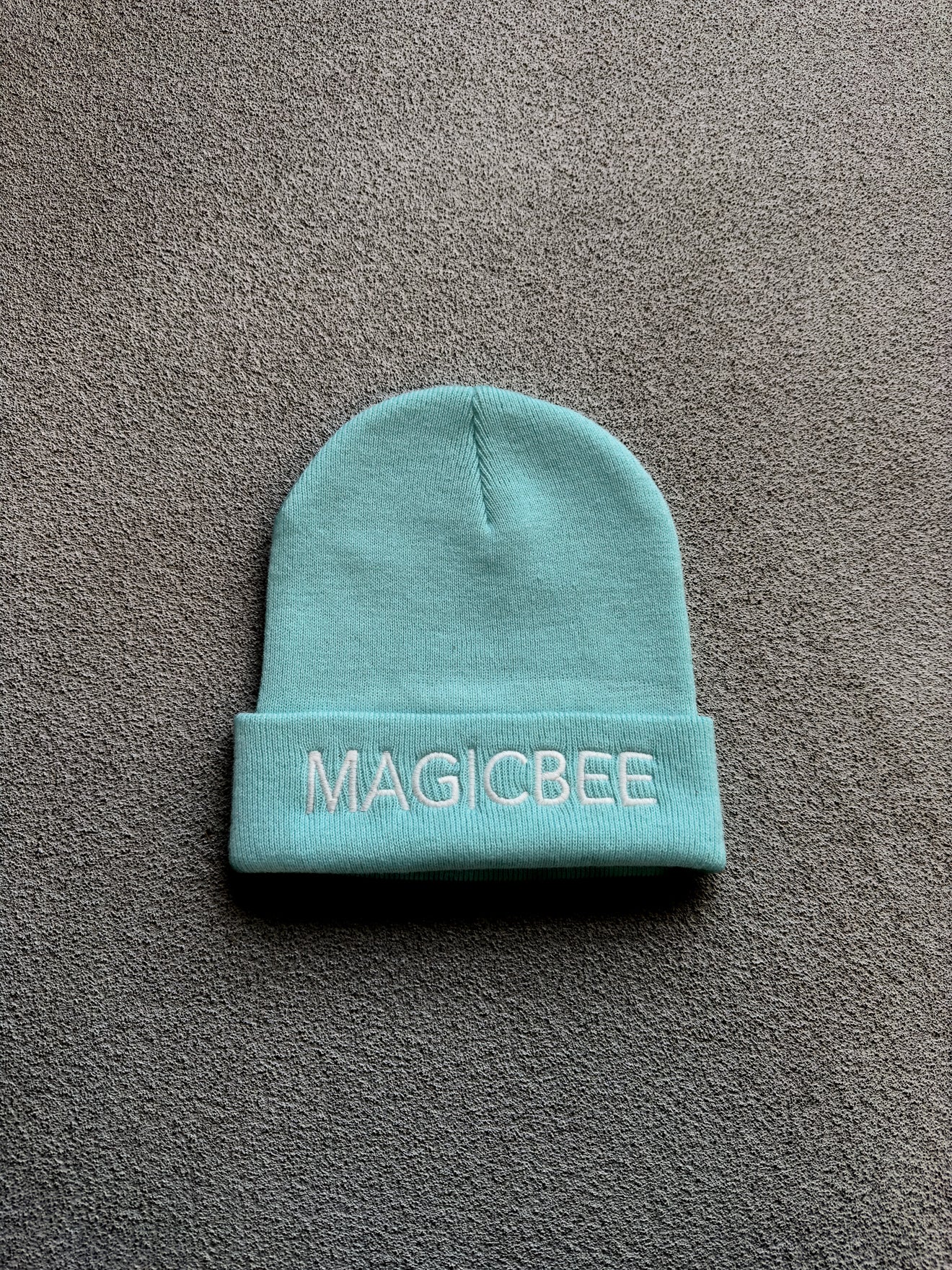 MagicBee Embroidered Unisex Beanie - Veraman