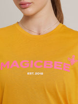 Camiseta com fita em relevo MagicBee - branca