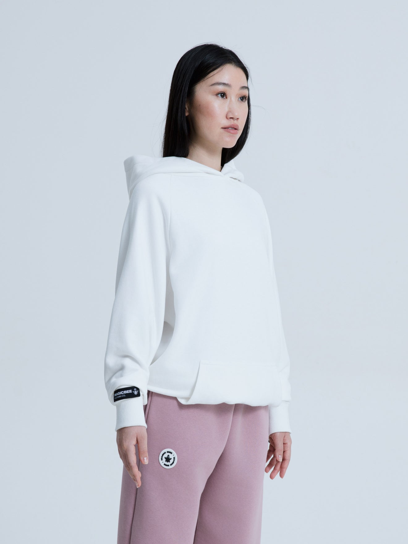 MagicBee Back Aesthetic Logo Raglan Hoodie - Off White