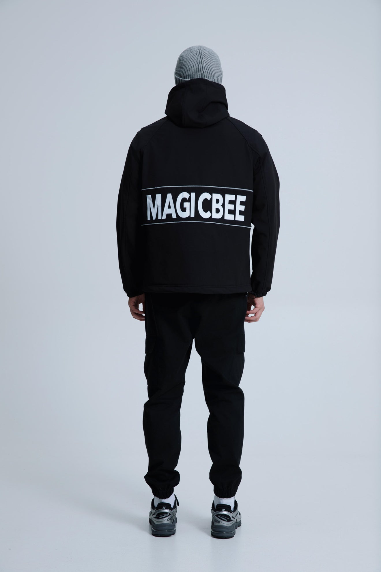 MagicBee Reflective Logo Waterproof Fleece Jacket - Black