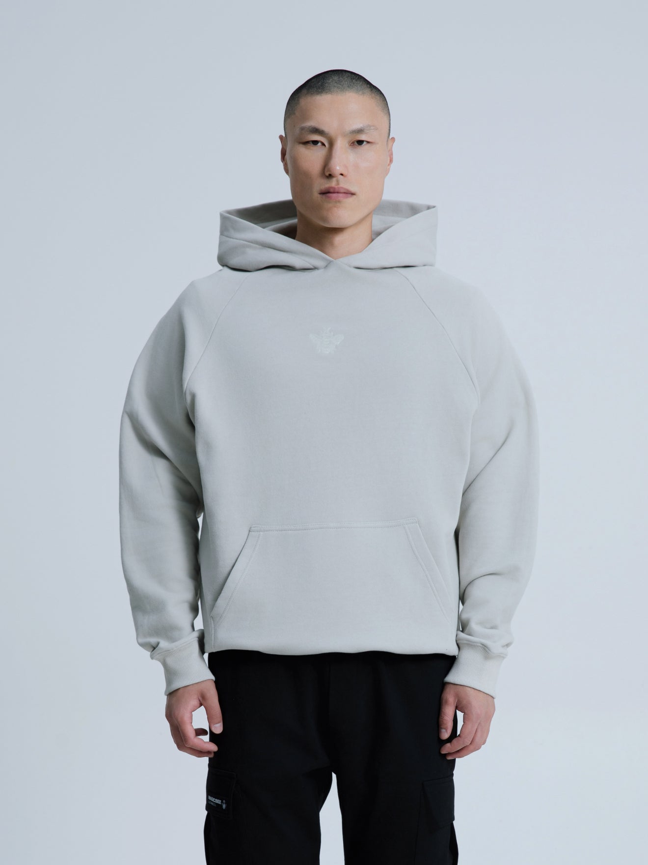 MagicBee Glow-in-the-dark logo Raglan Hoodie - ICE GREY