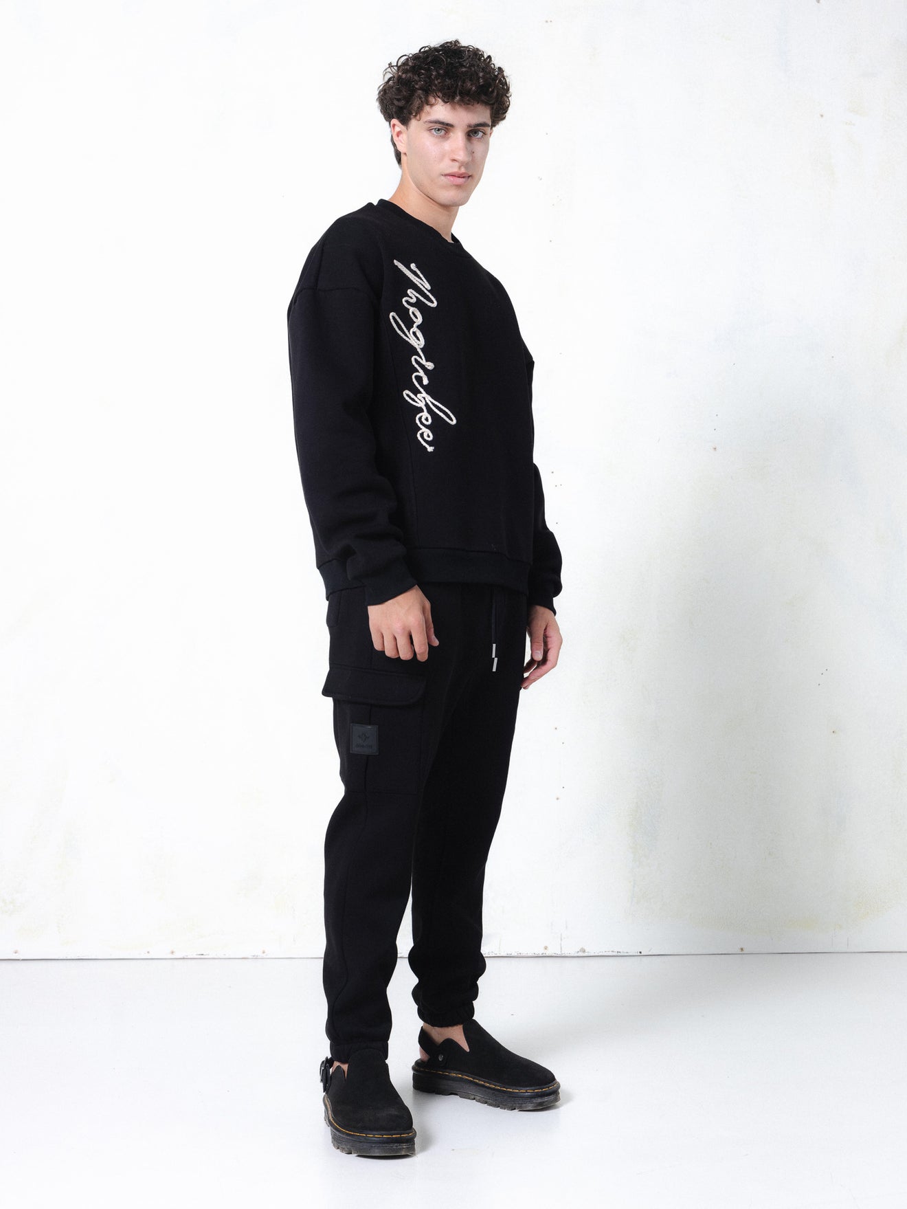 MagicBee Cord Signature Sweatshirt - Black