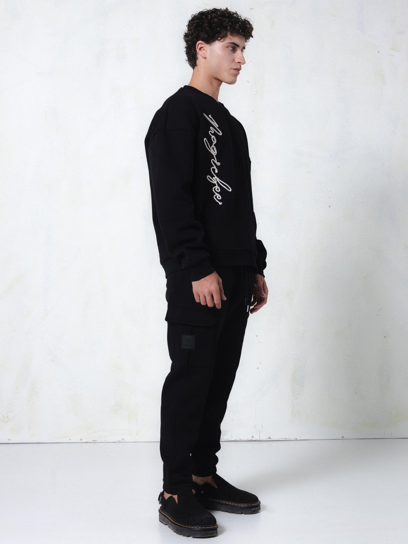 MagicBee Cord Signature Sweatshirt - Black