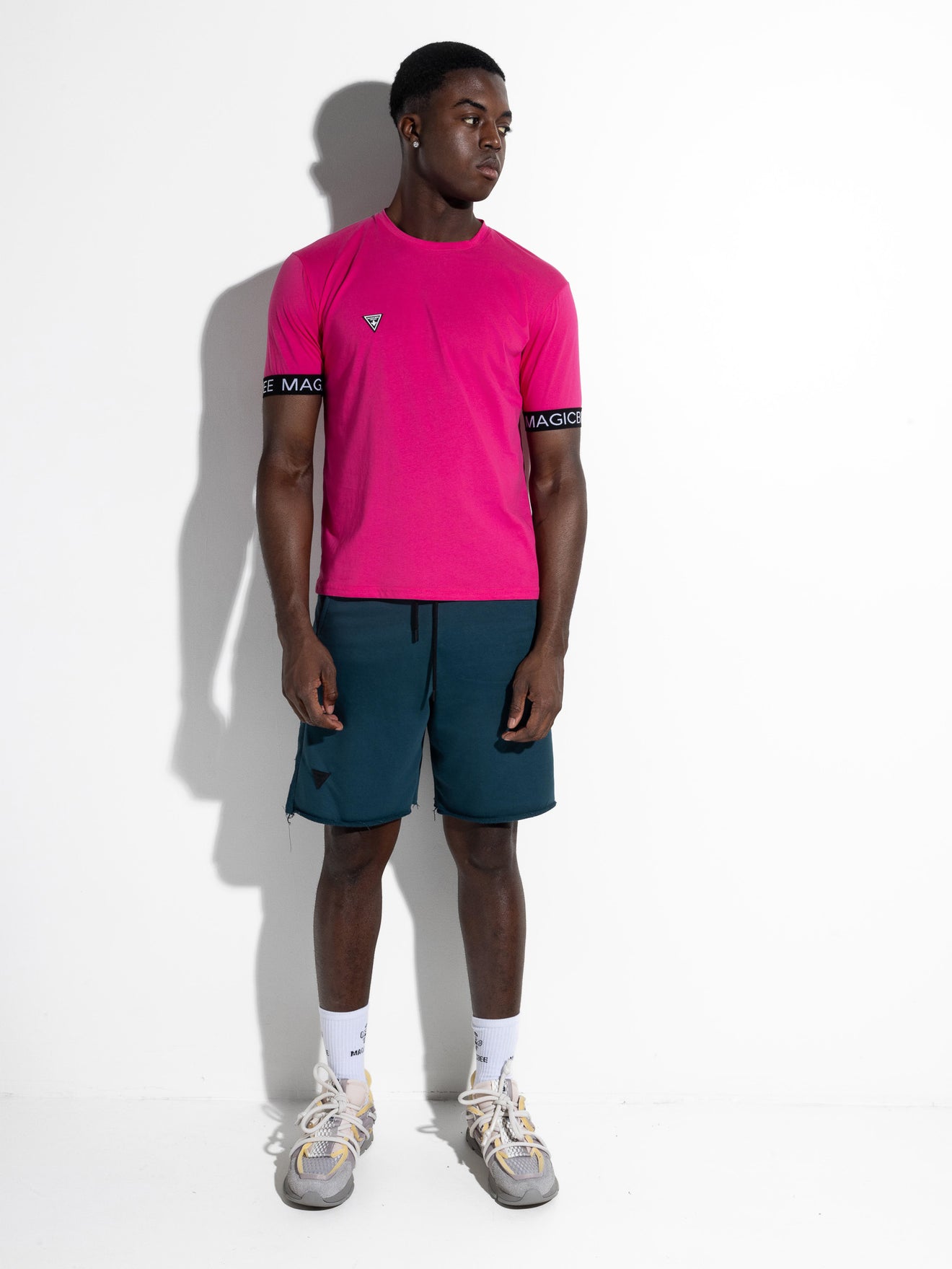 MagicBee Elastic Tee - Fuchsia