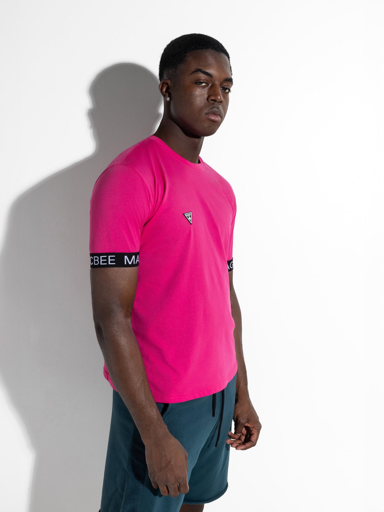 MagicBee Elastic Tee - Fuchsia