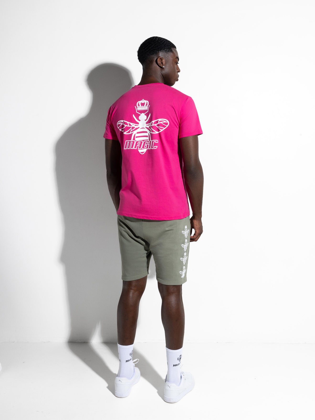 MagicBee Back Logo Tee - Fuchsia