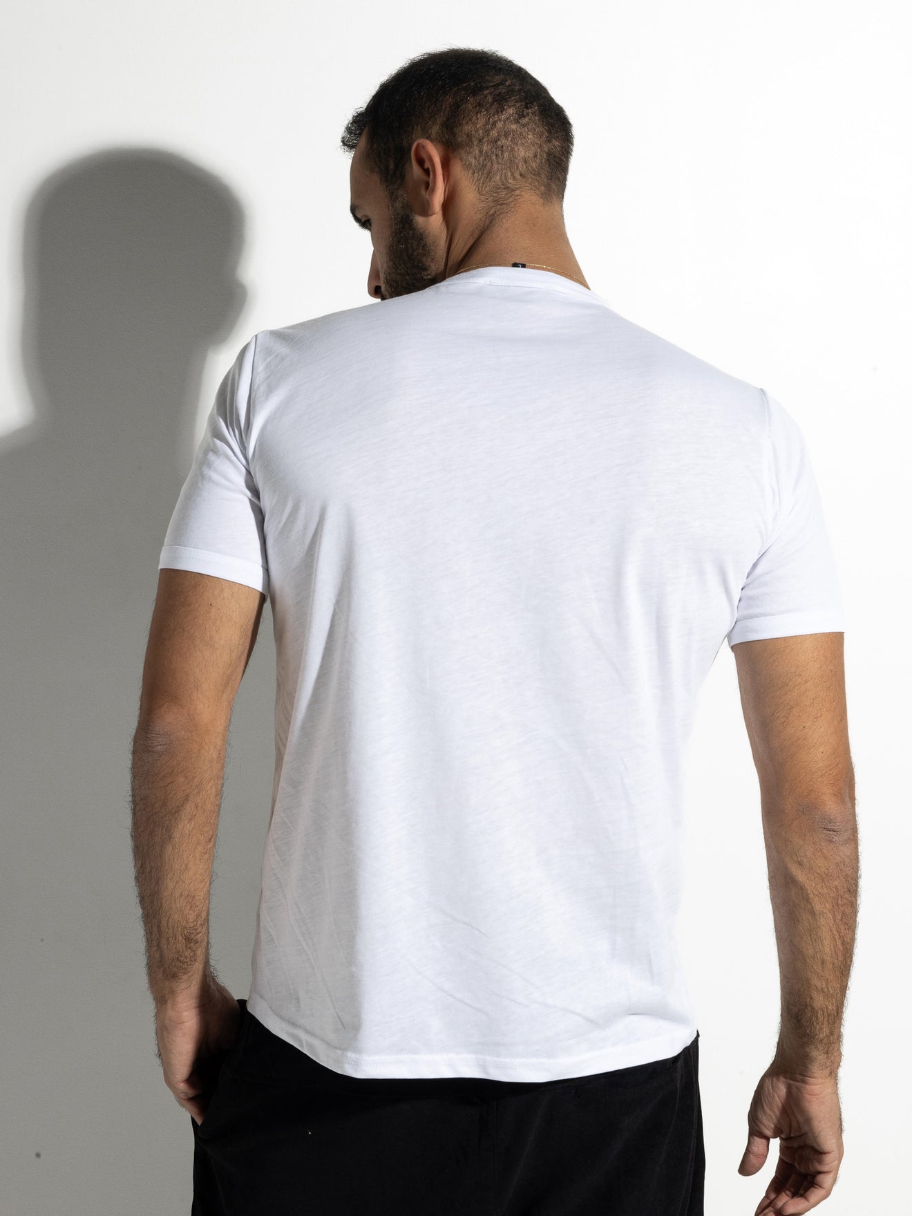 Camiseta con cinta en relieve MagicBee - Blanco