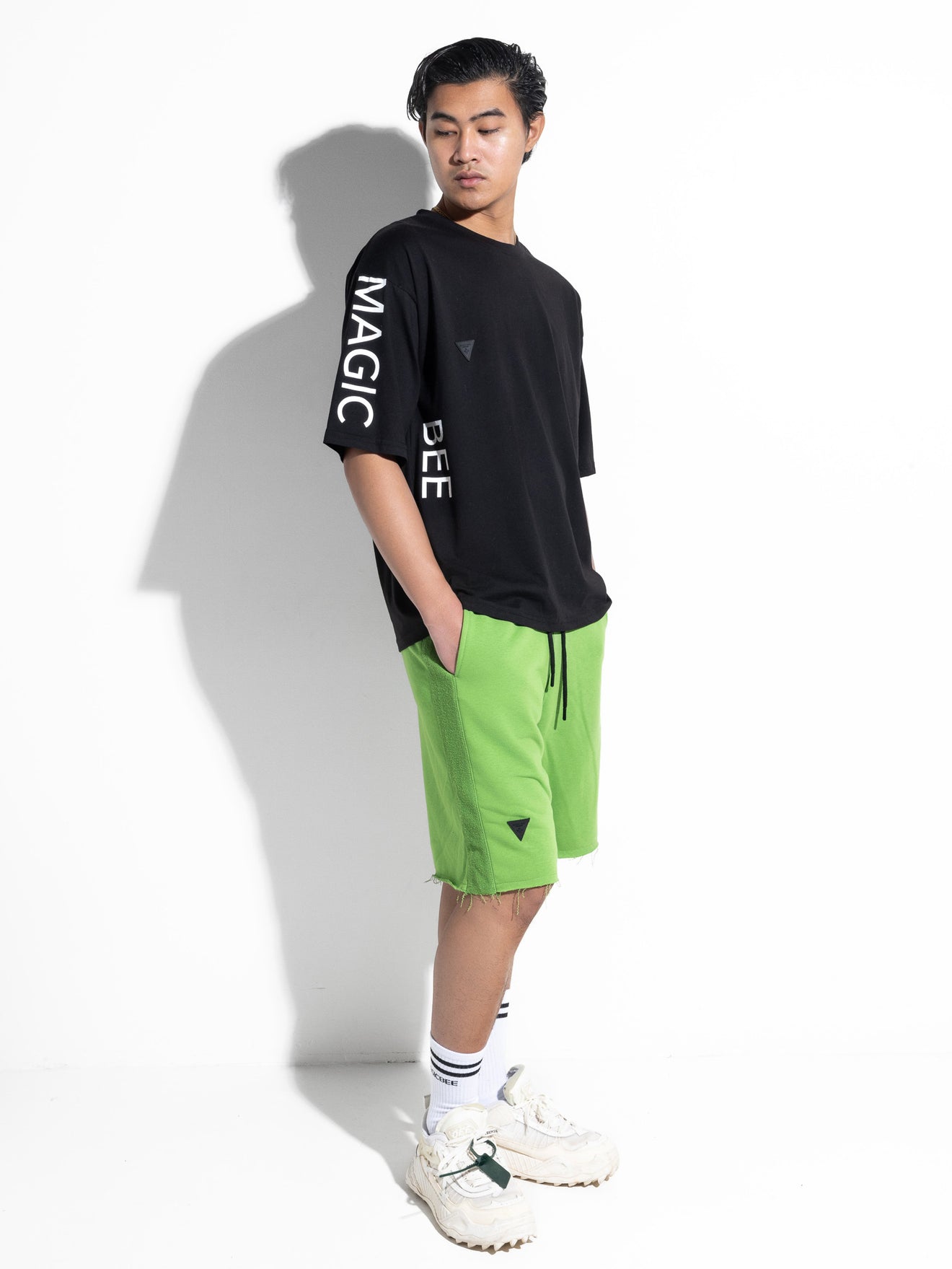 MagicBee Side Logo Oversized Tee - Black