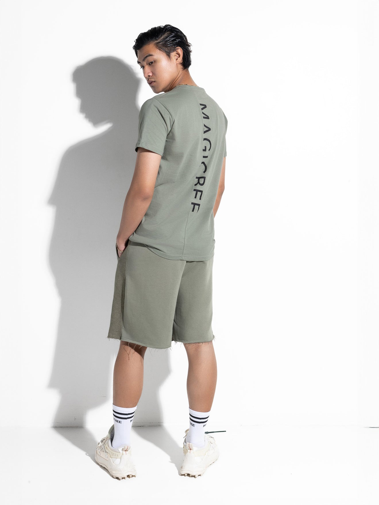 MagicBee Back Cutted Logo Tee - Ice Grey